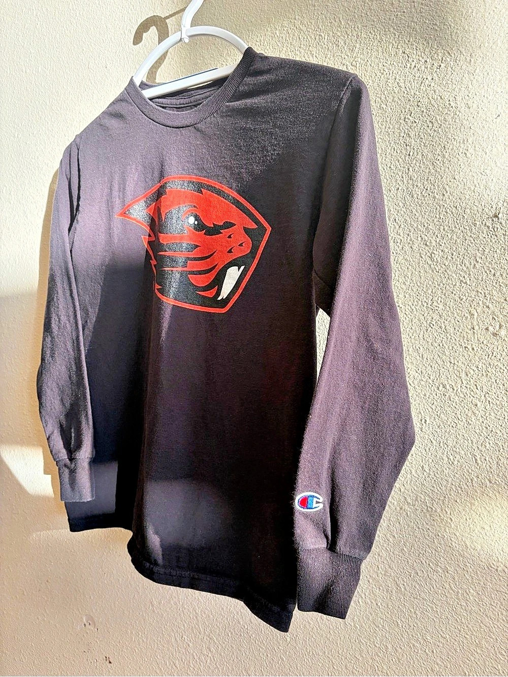 Champion Oregon State Beavers Long Sleeve Tee Black & Orange. Youth Medium